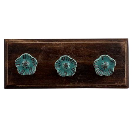 Green Daffodils Ceramic Etched Wooden Hooks